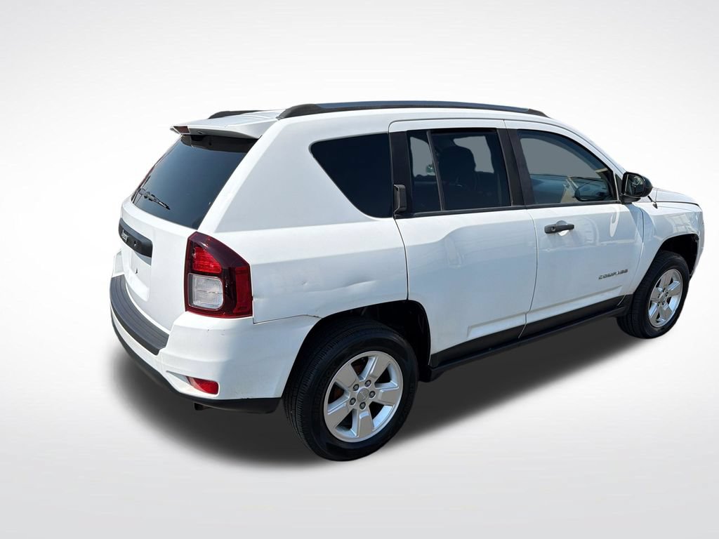 Used 2014 Jeep Compass Sport FWD image 5