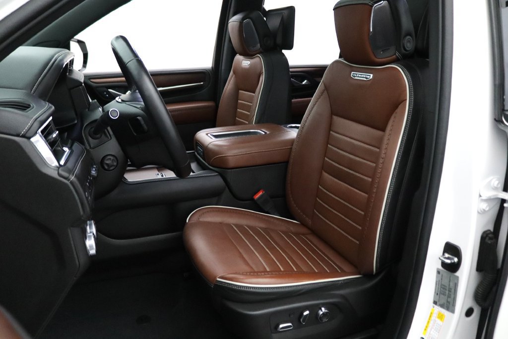 Certified 2024 GMC Yukon Denali Ultimate AWD/4WD image 17