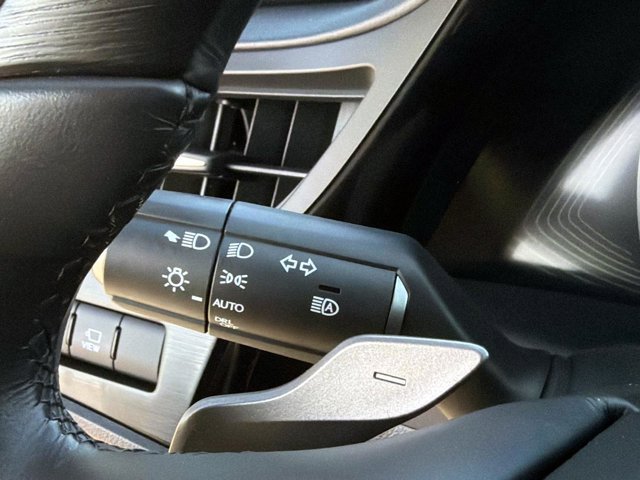 Used 2023 Lexus ES 350 Ultra Luxury w/ Accessory Package (Z2) FWD image 29