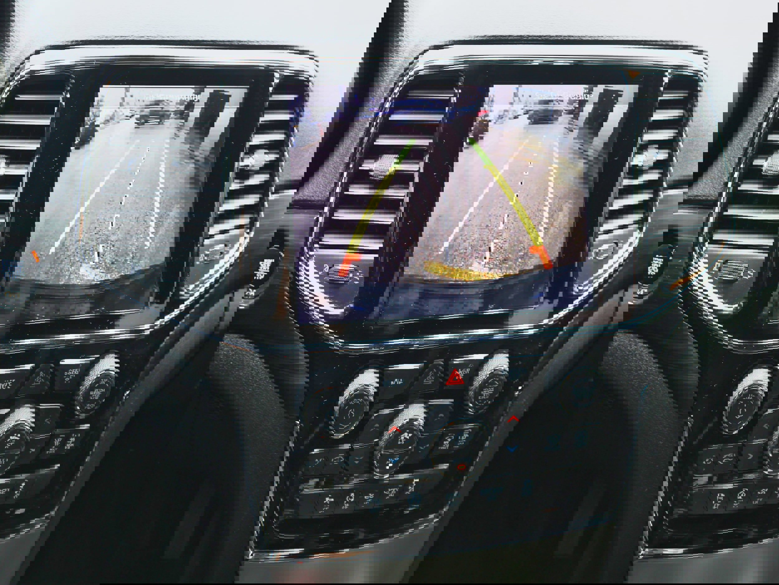 Used 2019 Jeep Grand Cherokee Altitude image 21