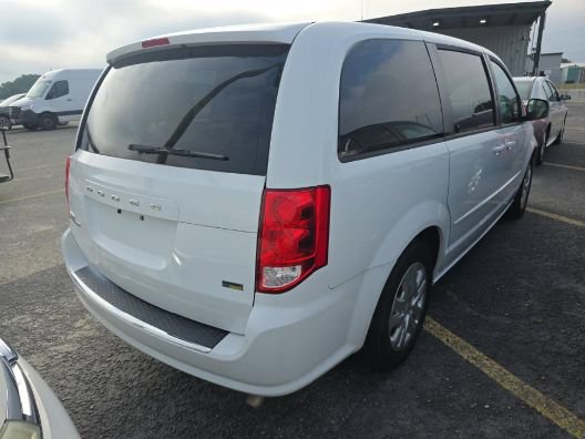 Used 2016 Dodge Grand Caravan SE w/ Quick Order Package 29E SE FWD image 5