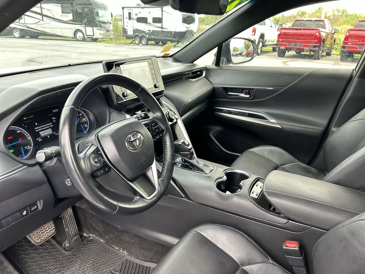 Used 2021 Toyota Venza XLE w/ Softex Package AWD/4WD image 25