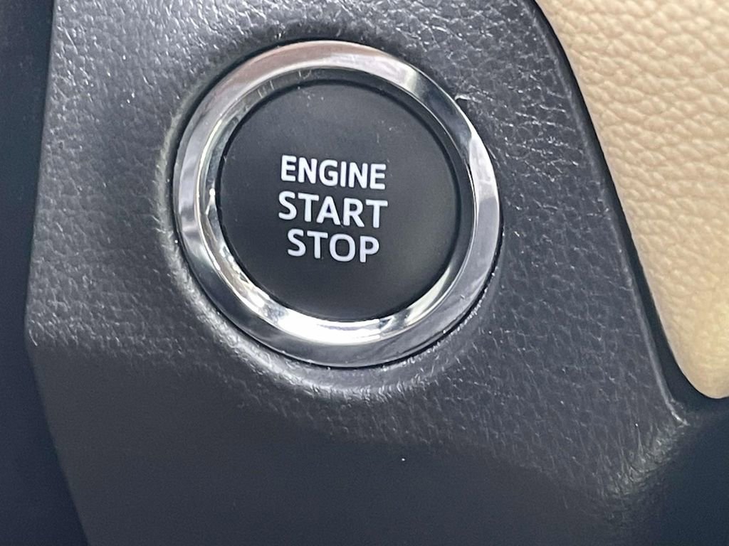 Used 2025 Toyota RAV4 XLE w/ Convenience Package image 37