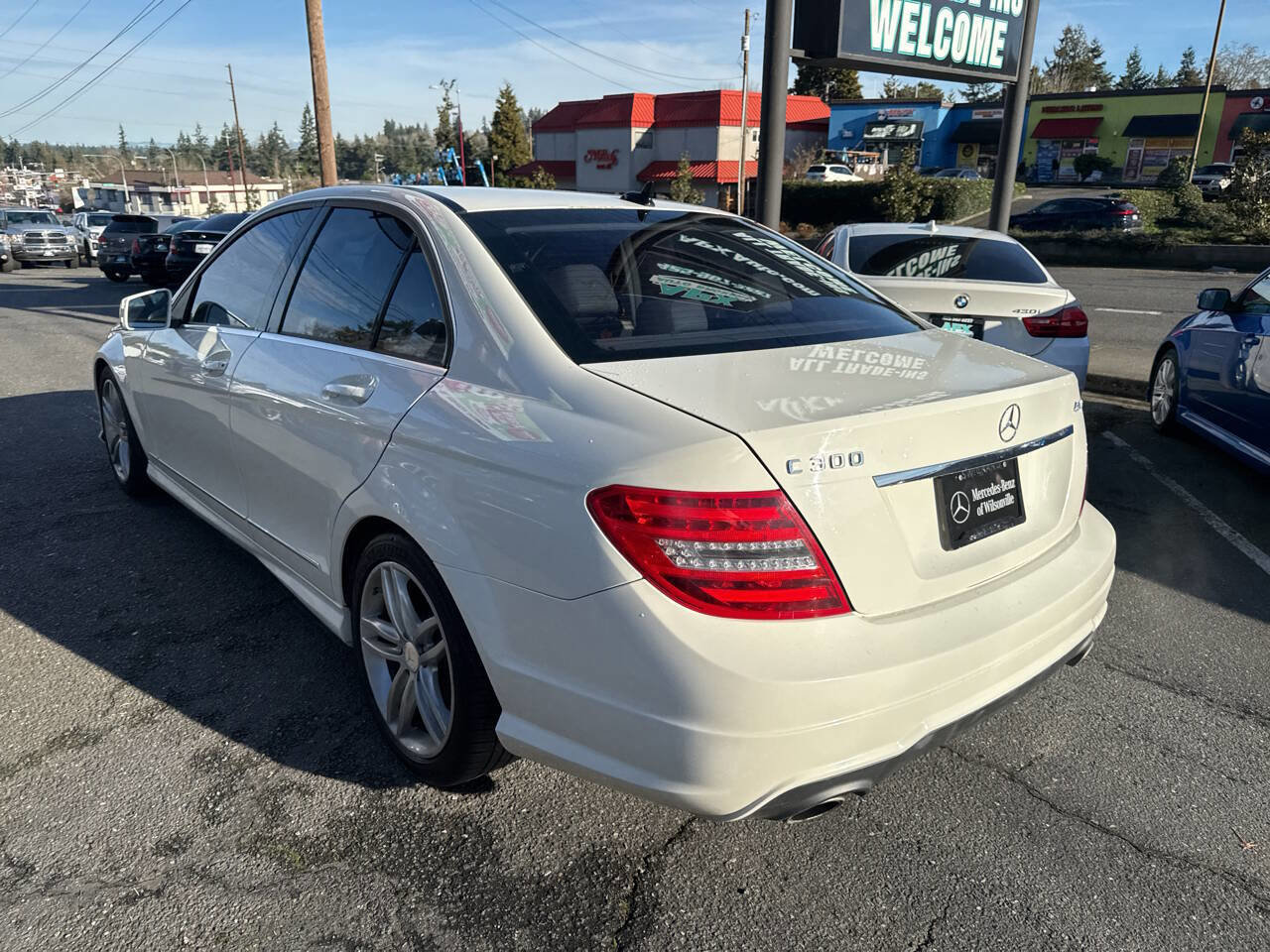 Used 2012 Mercedes-Benz C 300 4MATIC Sedan image 2