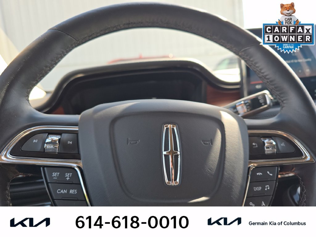 Used 2023 Lincoln Nautilus Reserve AWD/4WD image 22