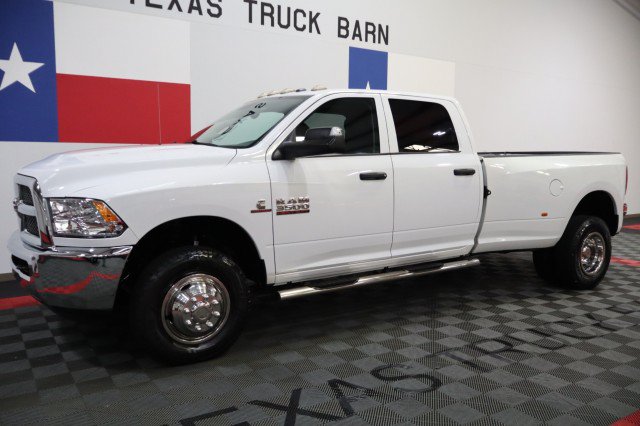 Used 2014 RAM 3500 Tradesman w/ Chrome Appearance Group AWD/4WD image 2