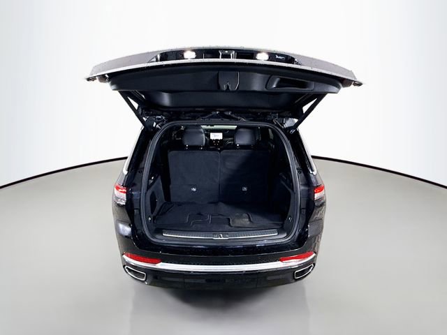 Used 2021 Jeep Grand Cherokee L Summit w/ Luxury Tech Group V image 26