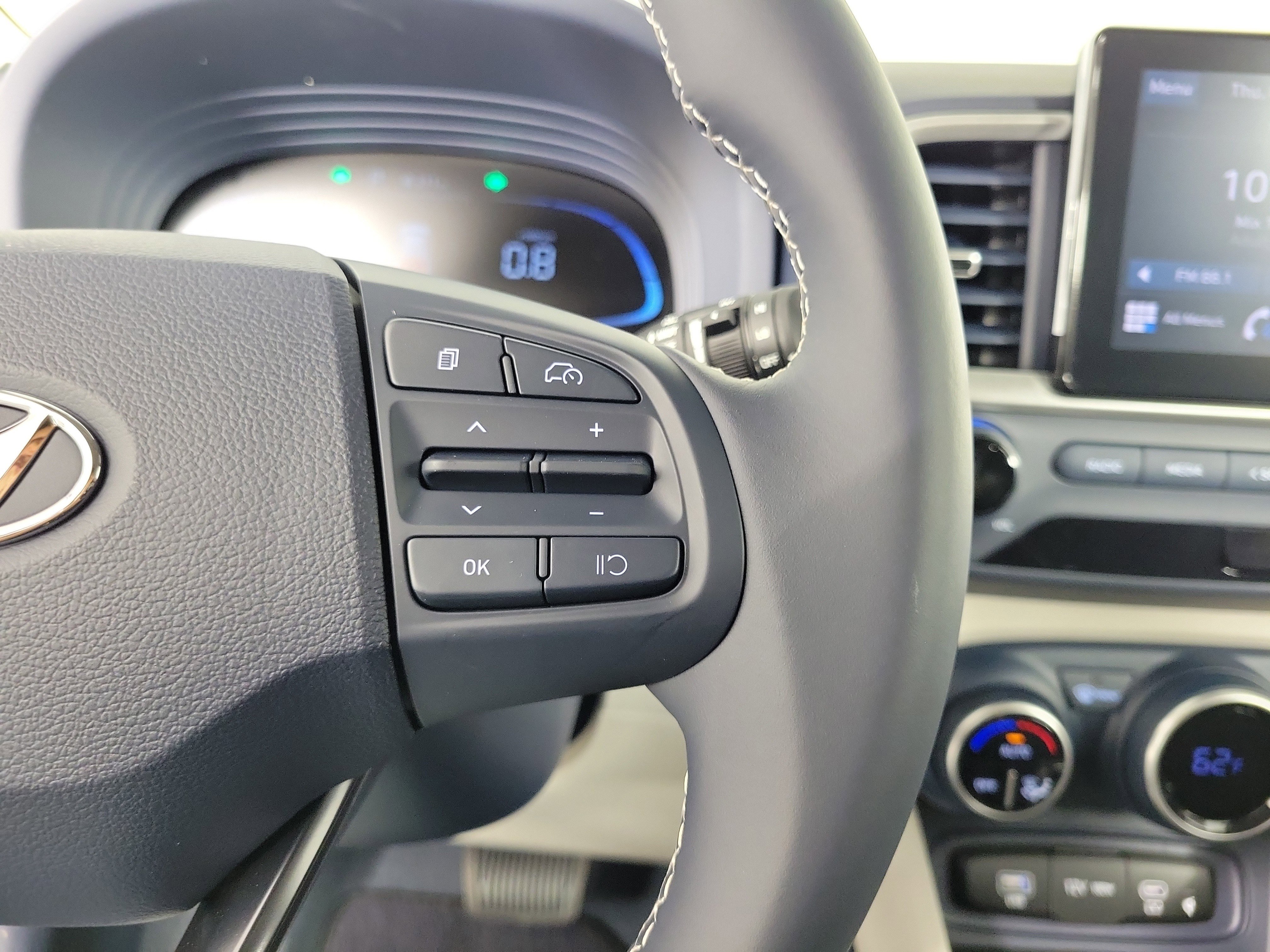 New 2026 Hyundai Venue SEL FWD image 20