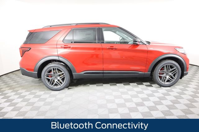 New 2026 Ford Explorer ST-Line w/ ST-Line Street Pack video 2