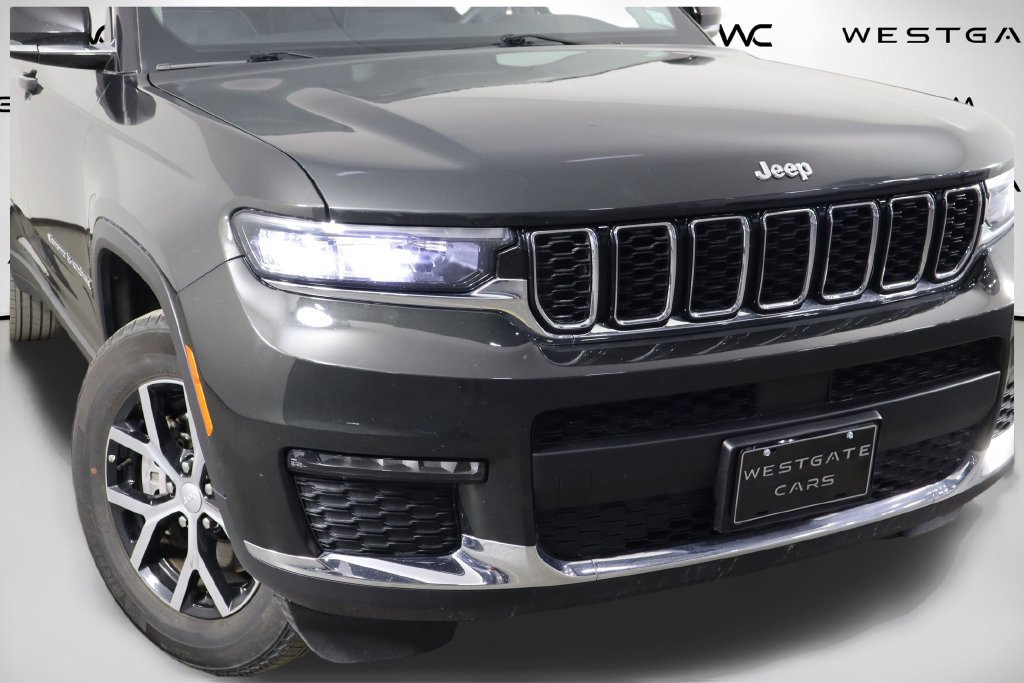 Used 2023 Jeep Grand Cherokee L Limited AWD/4WD image 52