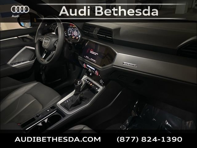 Certified 2025 Audi Q3 2.0T Premium w/ Convenience Package image 12