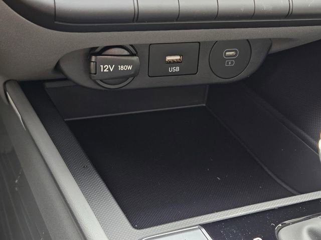 New 2026 Hyundai Elantra SE image 18