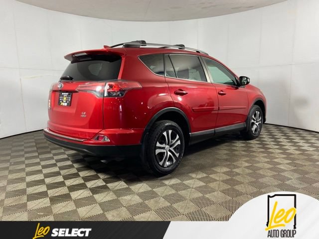 Used 2017 Toyota RAV4 LE w/ Carpet Mat Package AWD/4WD image 6