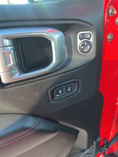 Used 2021 Jeep Wrangler Unlimited Rubicon image 12