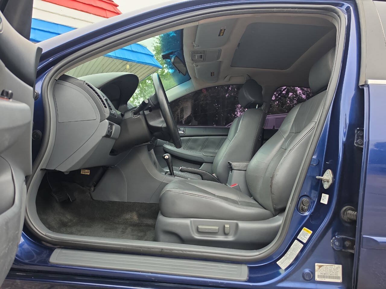 Used 2003 Honda Accord EX image 9
