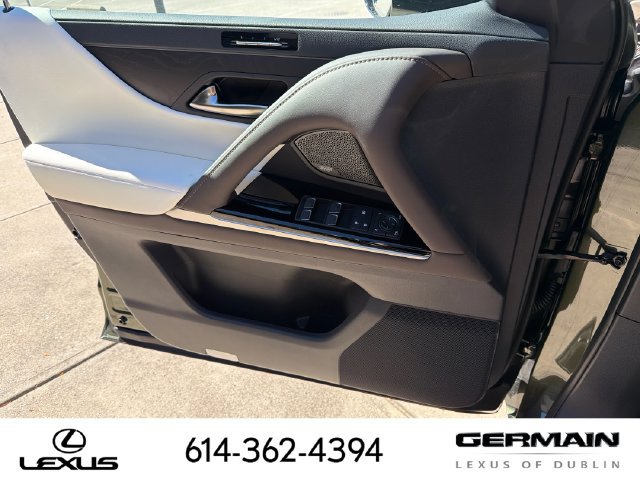 New 2026 Lexus LX 600 4WD w/ Appearance Package image 23
