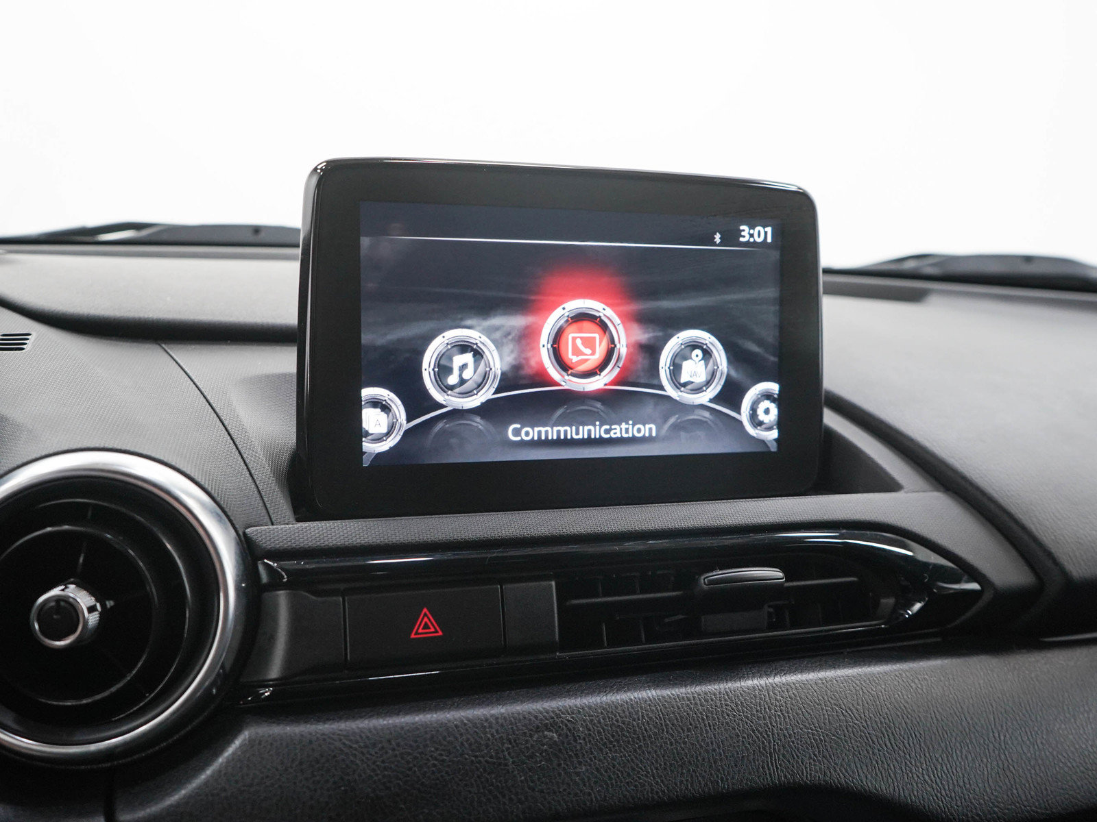 Used 2019 MAZDA MX-5 Miata Grand Touring RWD image 16