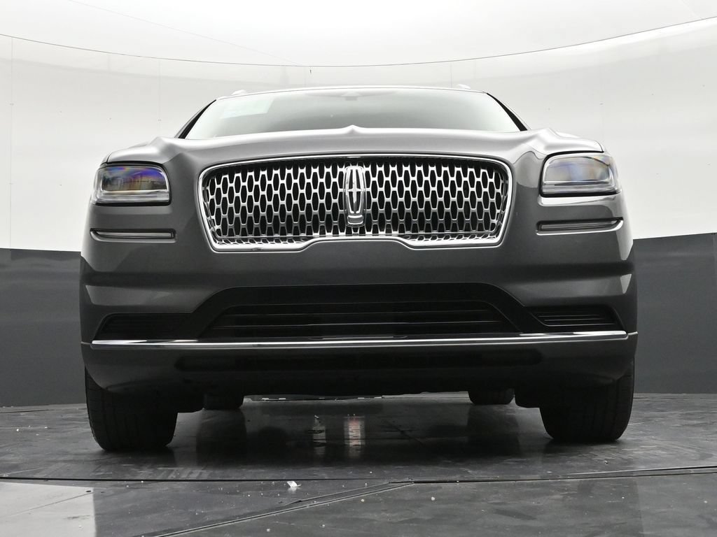 Used 2022 Lincoln Nautilus FWD image 27