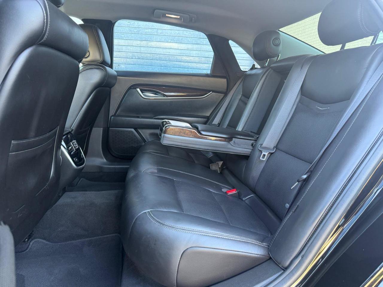 Used 2017 Cadillac XTS Luxury FWD image 21