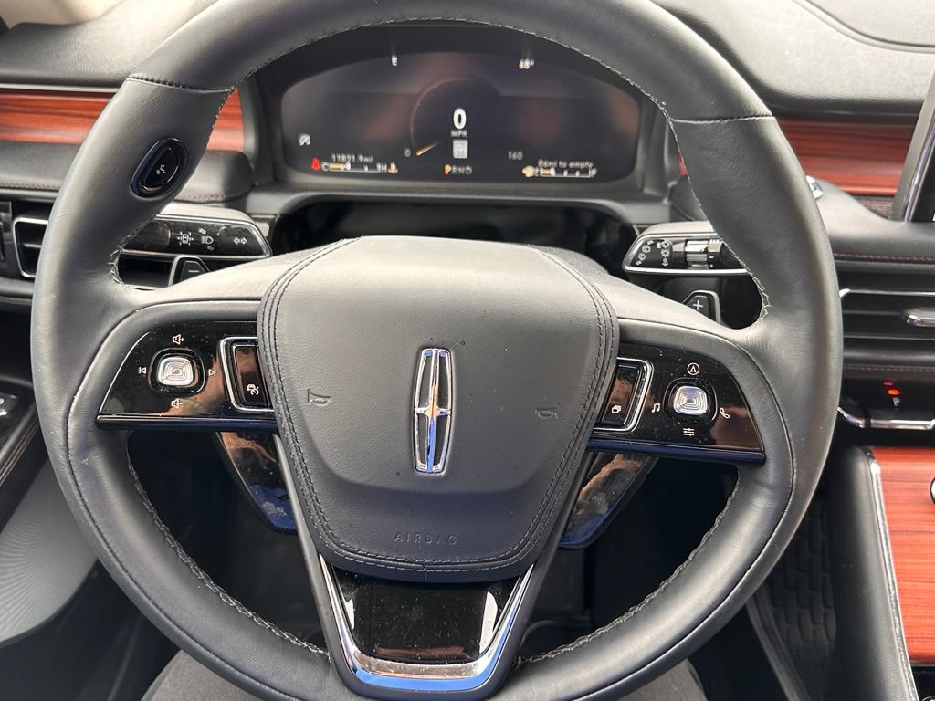 Used 2024 Lincoln Aviator Reserve w/ Equipment Group 201A AWD/4WD image 30