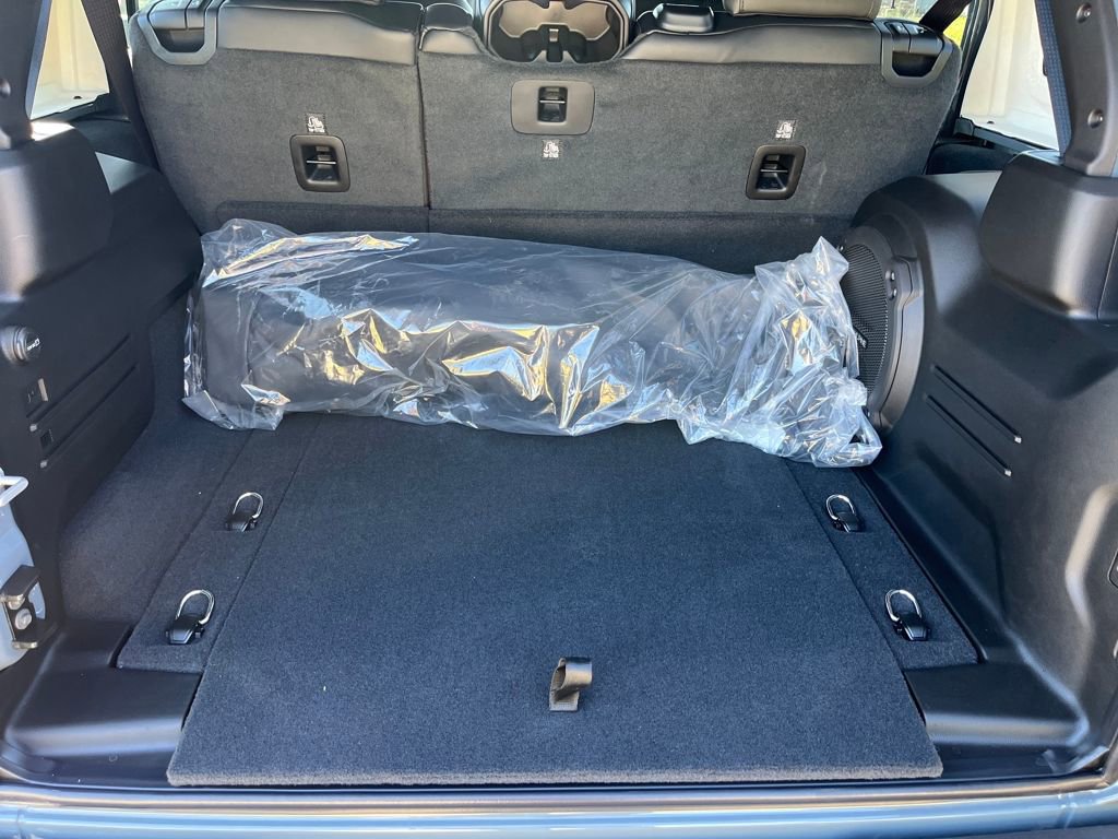 New 2025 Jeep Wrangler Unlimited Rubicon image 35