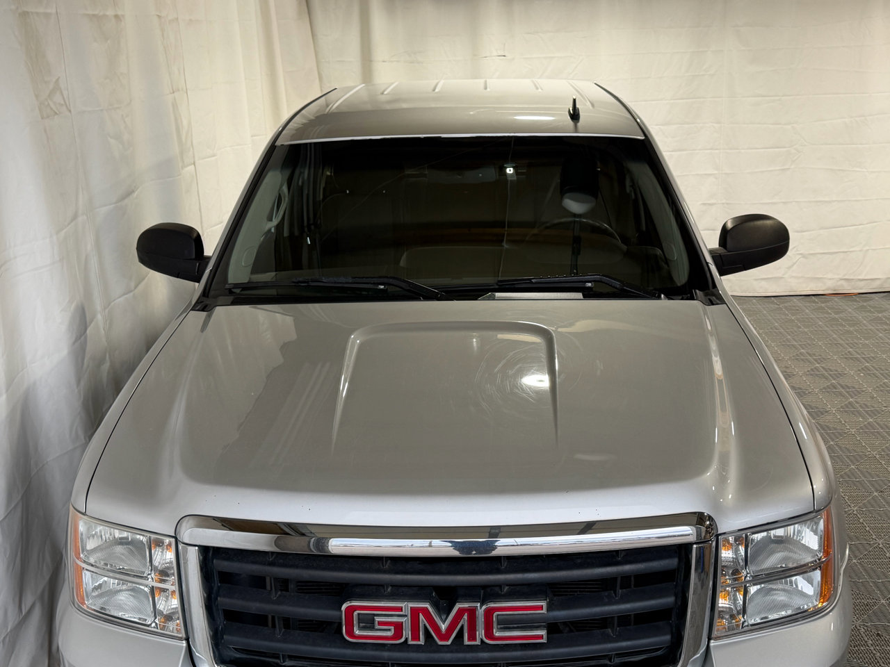 Used 2011 GMC Sierra 1500 SLE w/ Power Tech Package image 3
