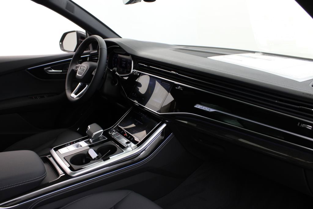 New 2026 Audi Q8 Premium Plus image 25
