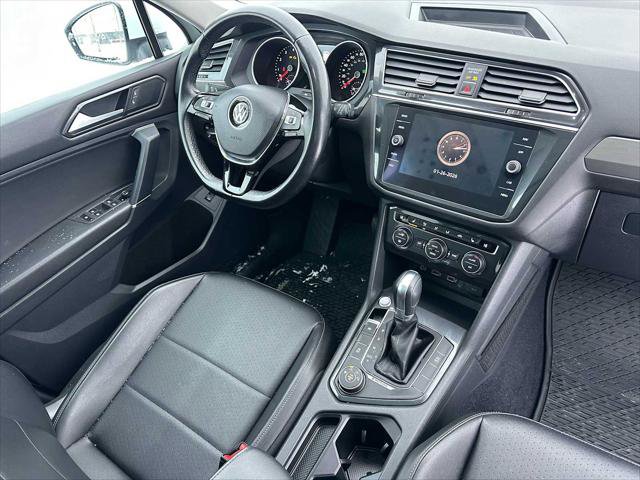 Used 2018 Volkswagen Tiguan SEL image 11