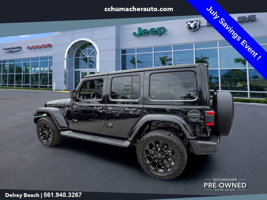 Used 2021 Jeep Wrangler Unlimited Sahara AWD/4WD image 5