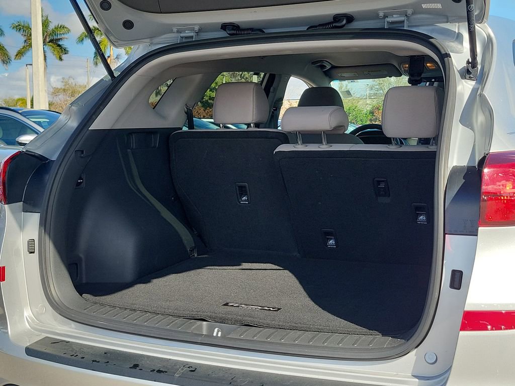 Used 2020 Hyundai Tucson SE image 17
