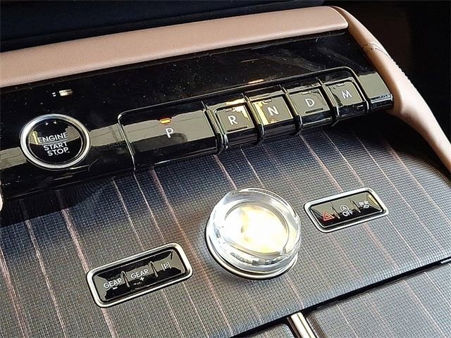 New 2025 Lincoln Navigator L Black Label image 9