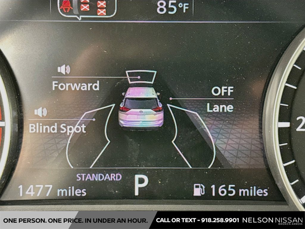Certified 2026 Nissan Rogue SV FWD image 12