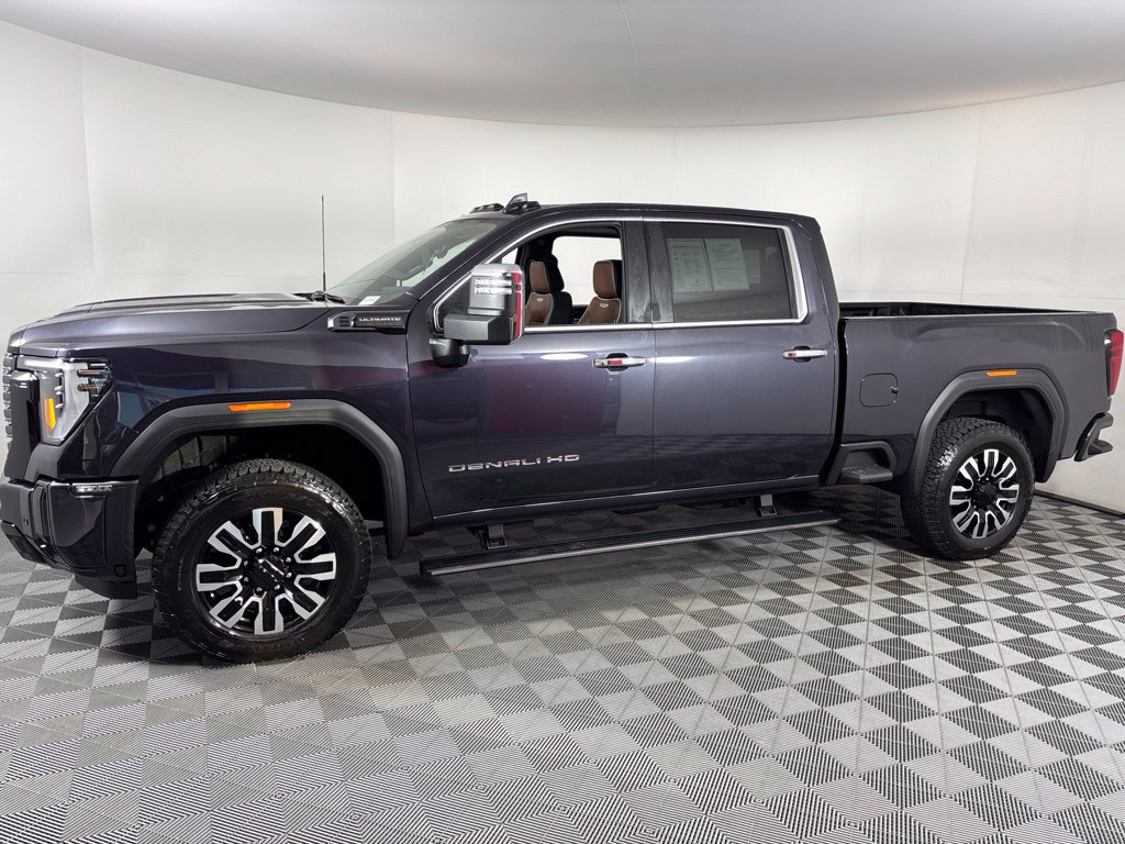 Certified 2026 GMC Sierra 2500 Denali Ultimate AWD/4WD image 18