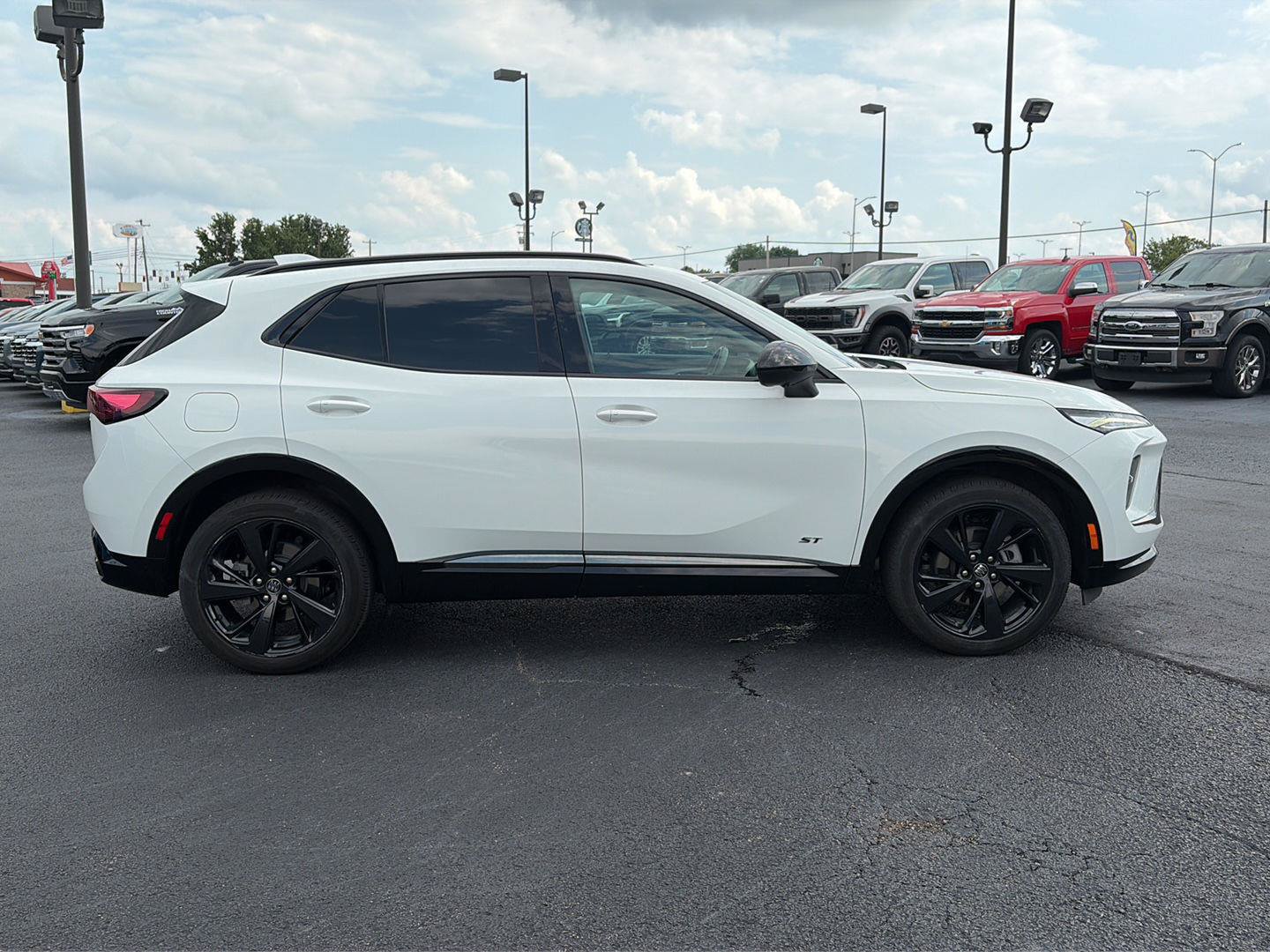Used 2024 Buick Envision Sport Touring AWD/4WD image 6