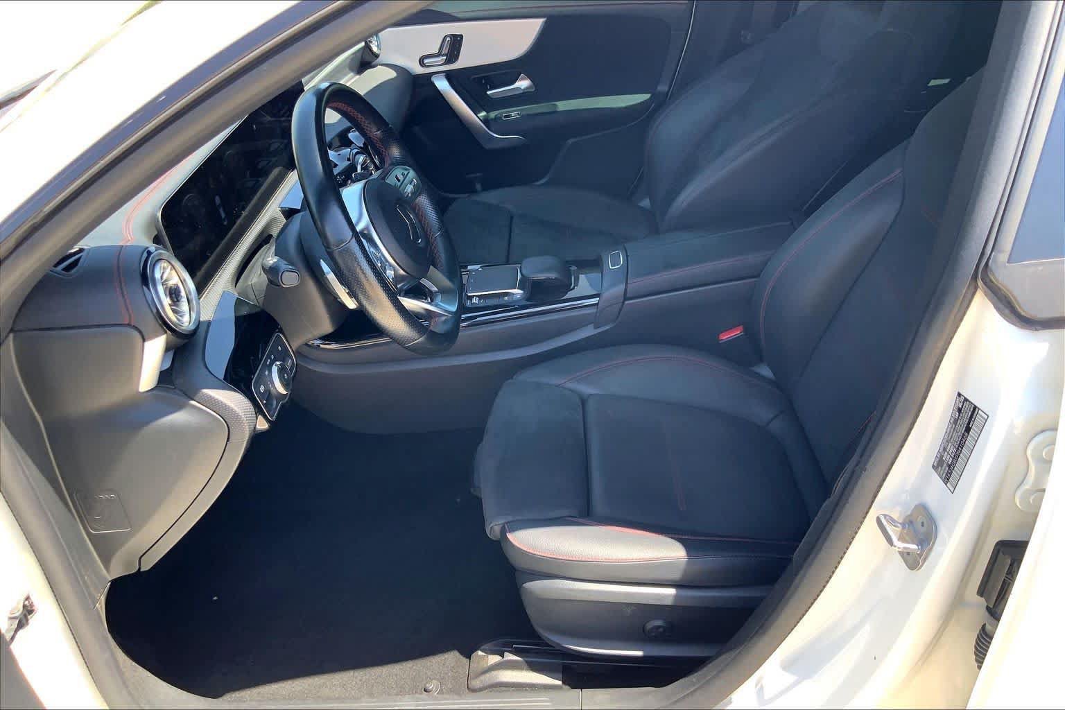 Used 2023 Mercedes-Benz CLA 250 image 8