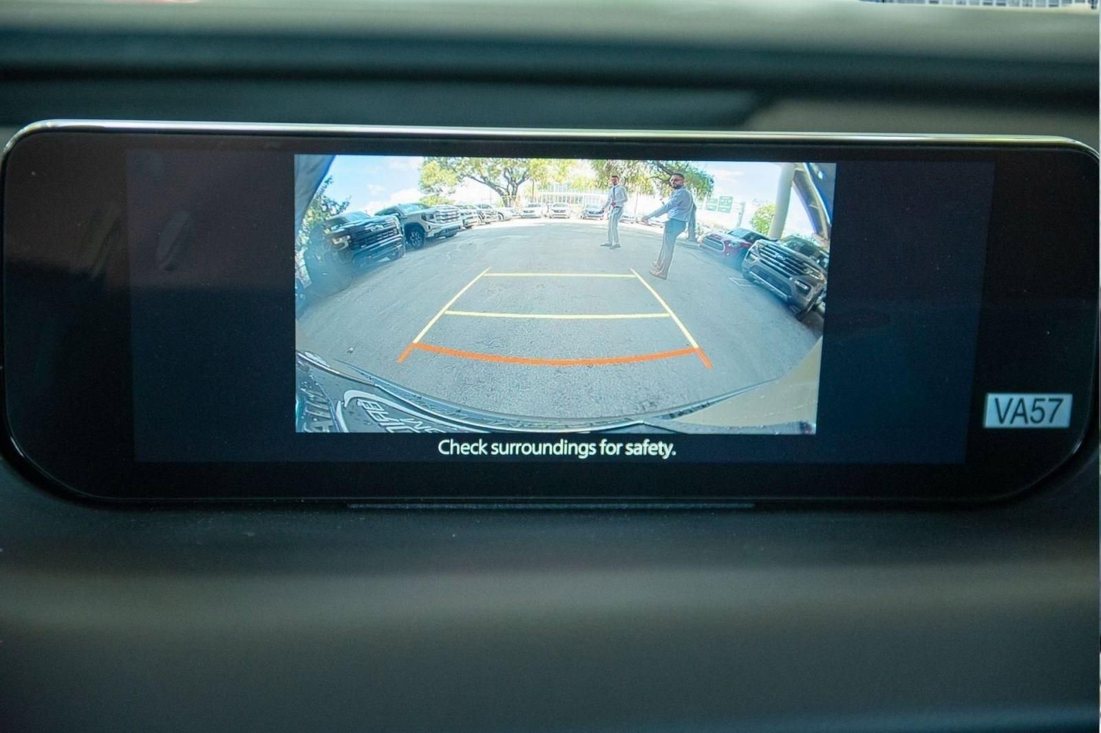 Used 2025 MAZDA CX-50 Meridian Edition w/ Apex Package AWD/4WD image 32