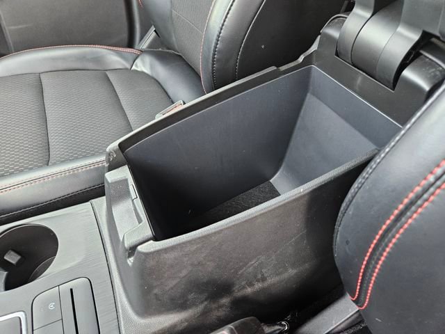 Used 2025 Ford Escape ST-Line image 26