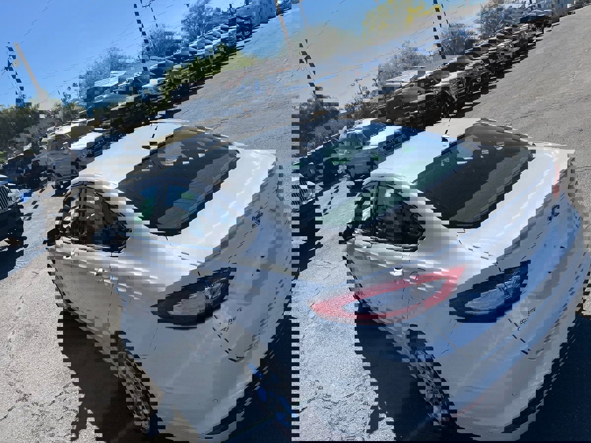 Used 2013 Ford Fusion SE image 48