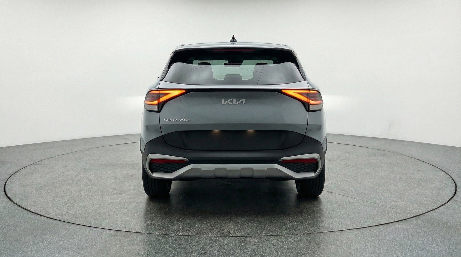 Used 2025 Kia Sportage LX image 7