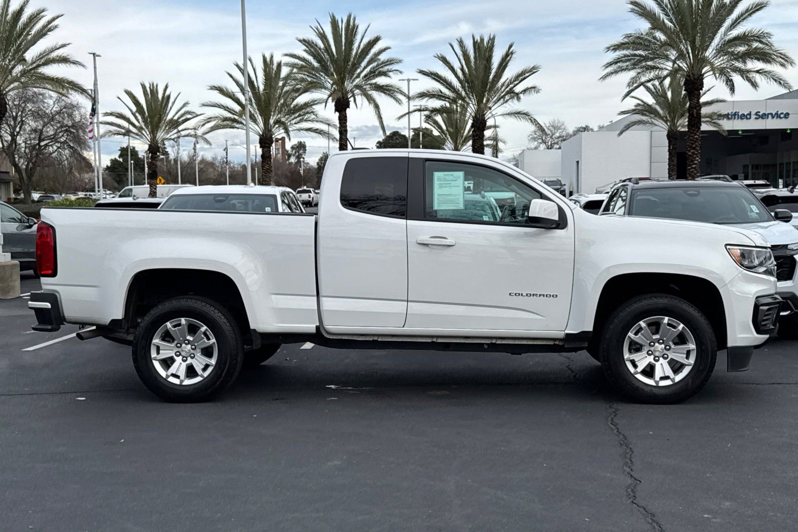 Used 2022 Chevrolet Colorado LT w/ Fleet Safety Package image 2