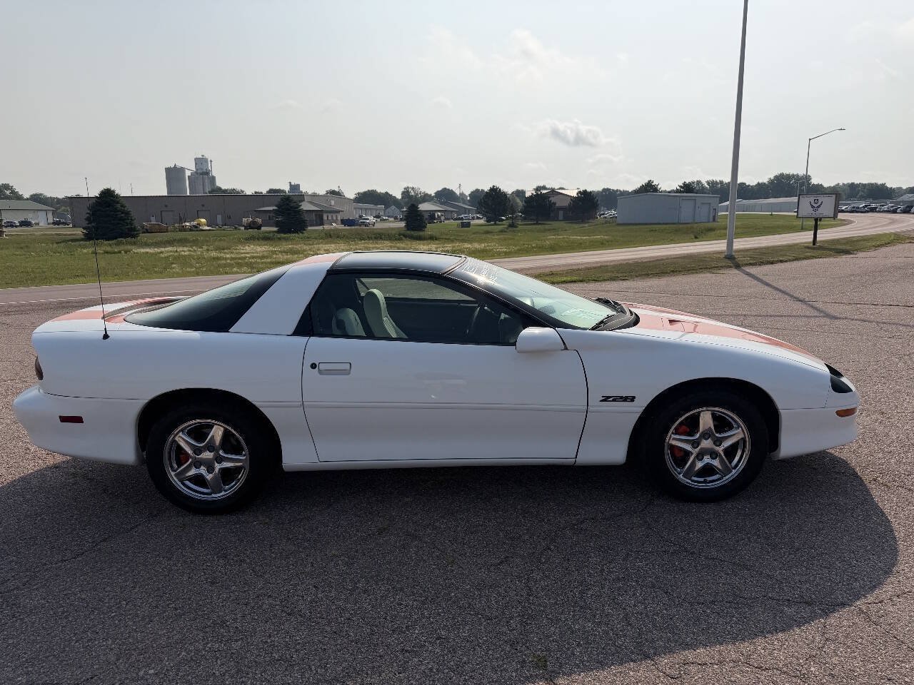 Used 1997 Chevrolet Camaro Z28 w/ Preferred Equipment Group 2 RWD image 5