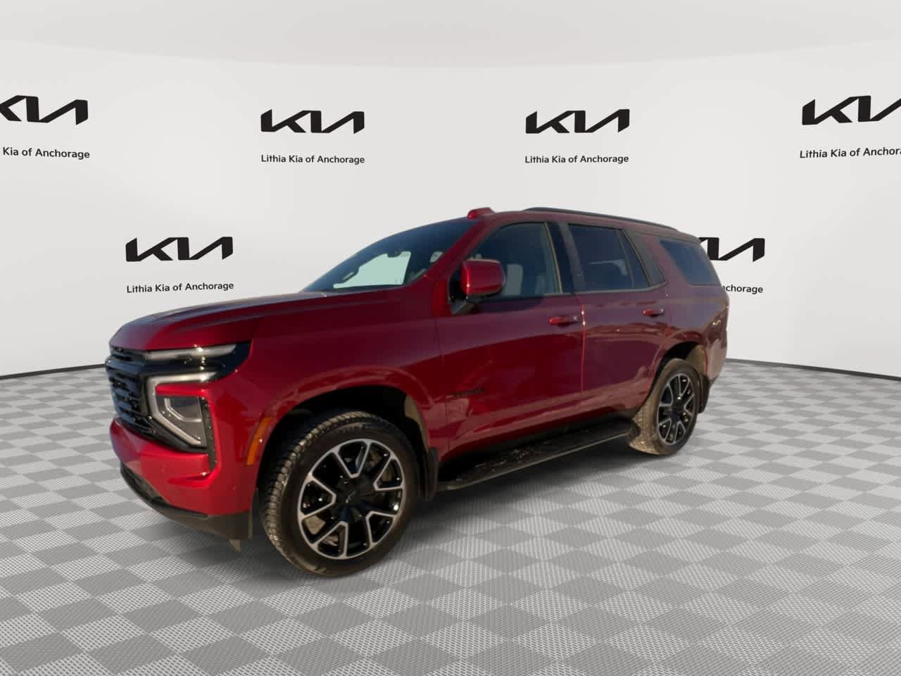 Used 2025 Chevrolet Tahoe RST w/ Comfort Package AWD/4WD image 8