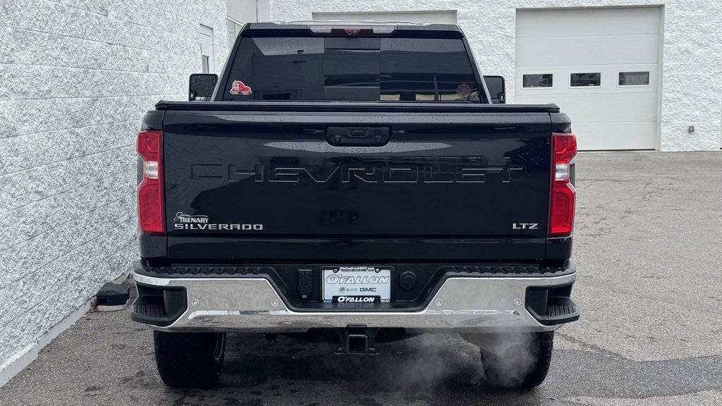 Used 2022 Chevrolet Silverado 2500 LTZ w/ LTZ Premium Package image 10