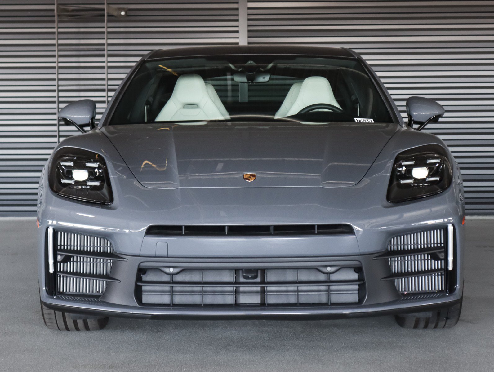 Used 2026 Porsche Panamera image 8
