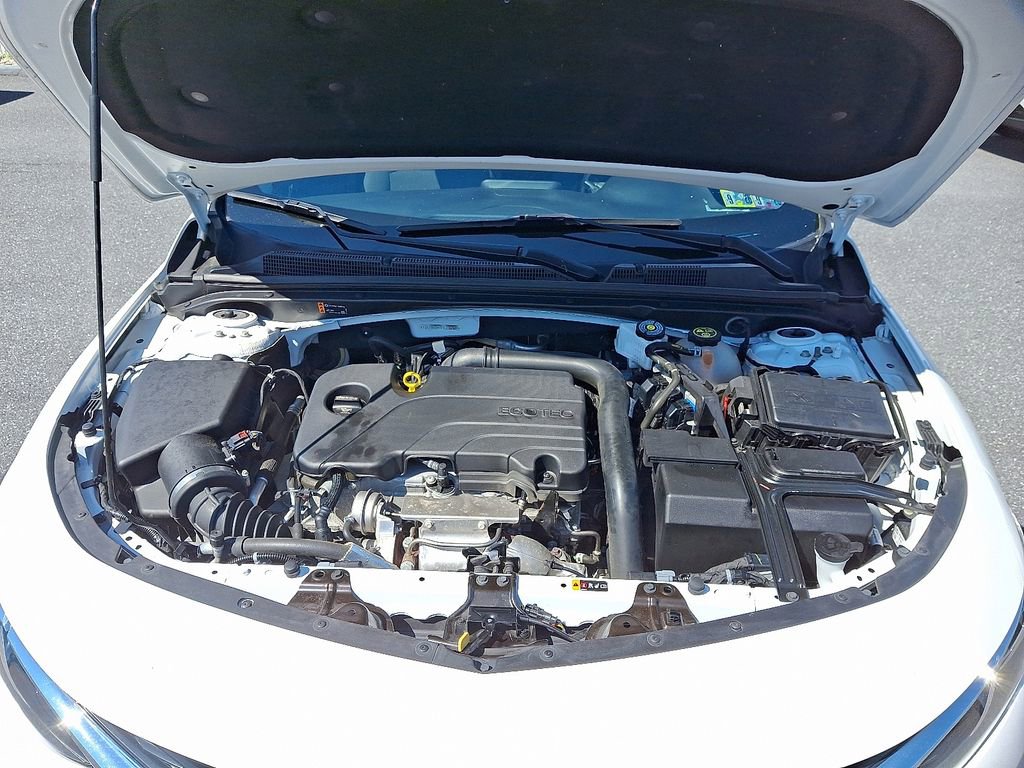 Used 2023 Chevrolet Malibu LT image 29