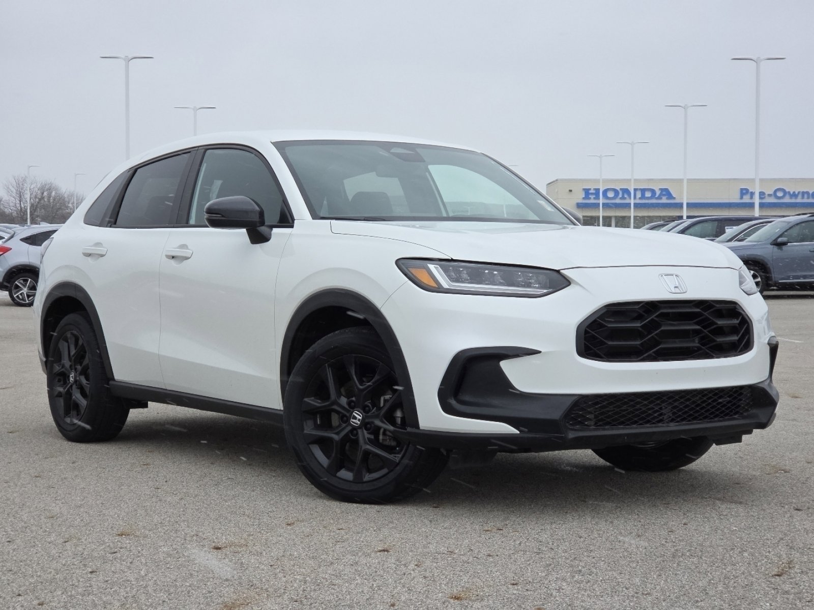 Used 2023 Honda HR-V Sport image 2