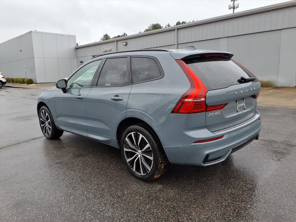 Certified 2023 Volvo XC60 B5 Plus w/ Climate Package image 7