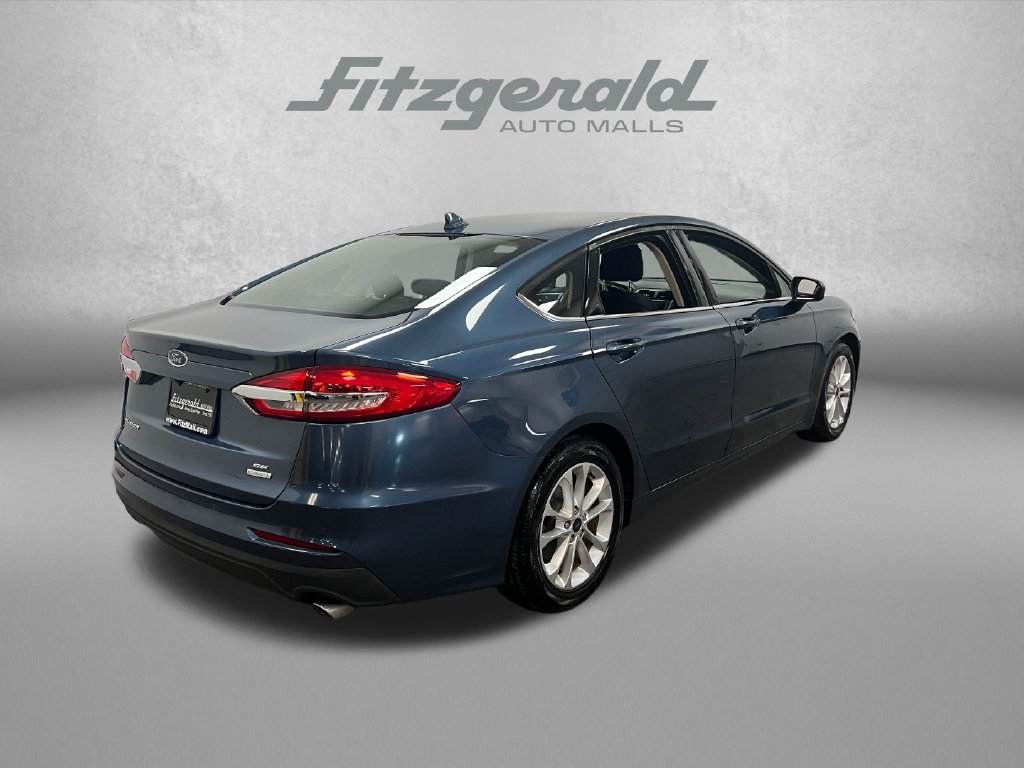 Used 2019 Ford Fusion SE FWD image 7