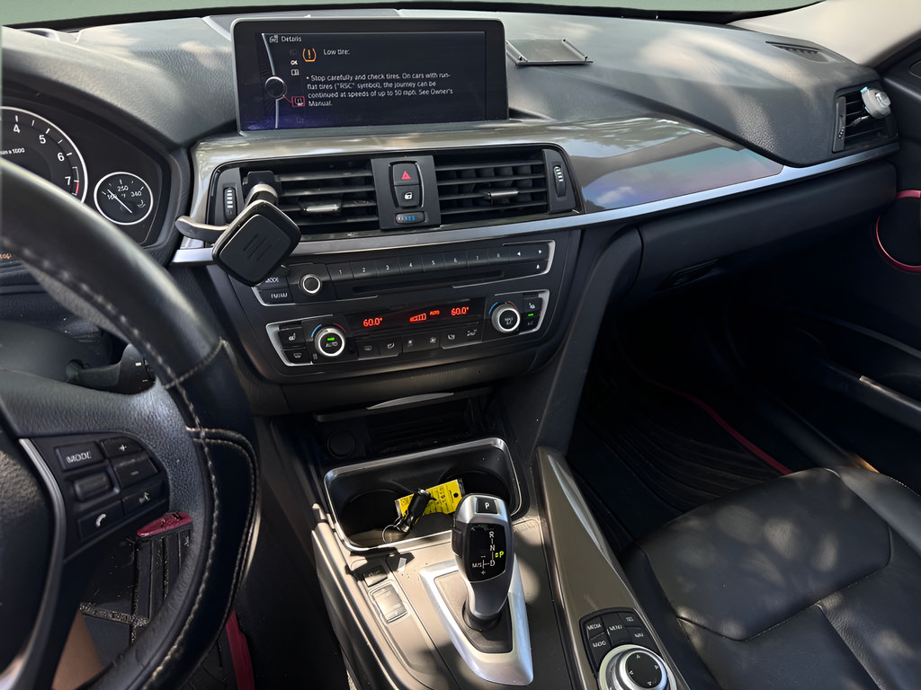 Used 2013 BMW 328i xDrive Sedan AWD/4WD image 22