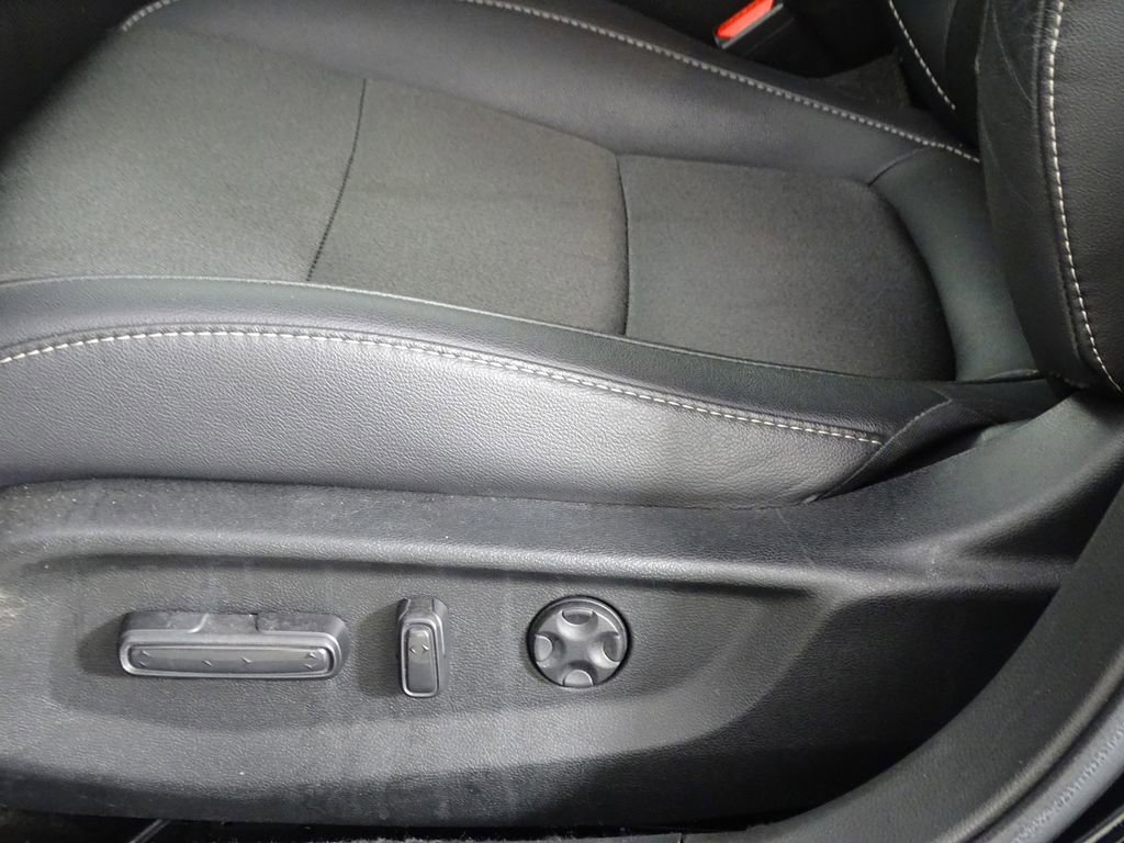 Used 2020 Honda Accord Sport image 16